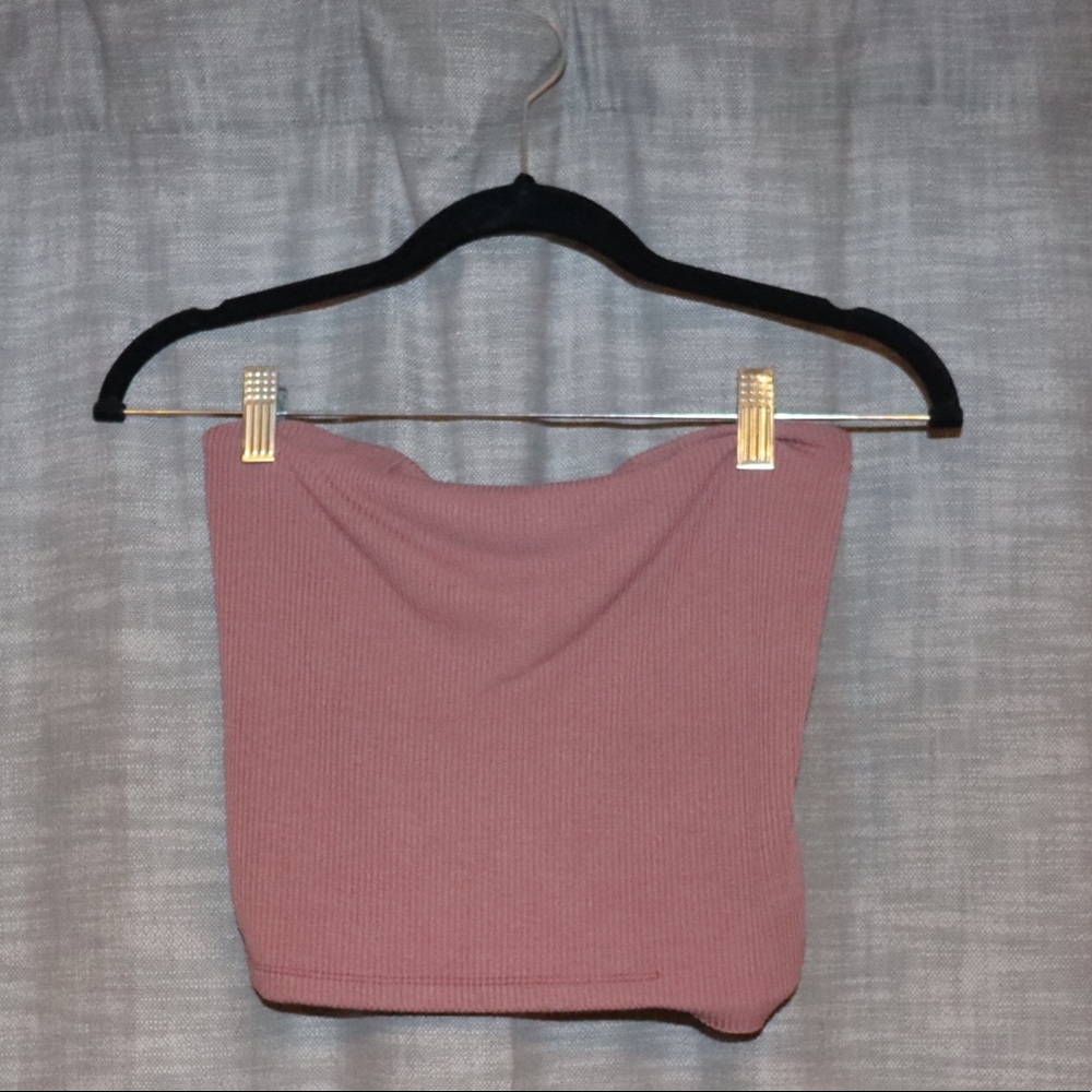 American Eagle crop top
